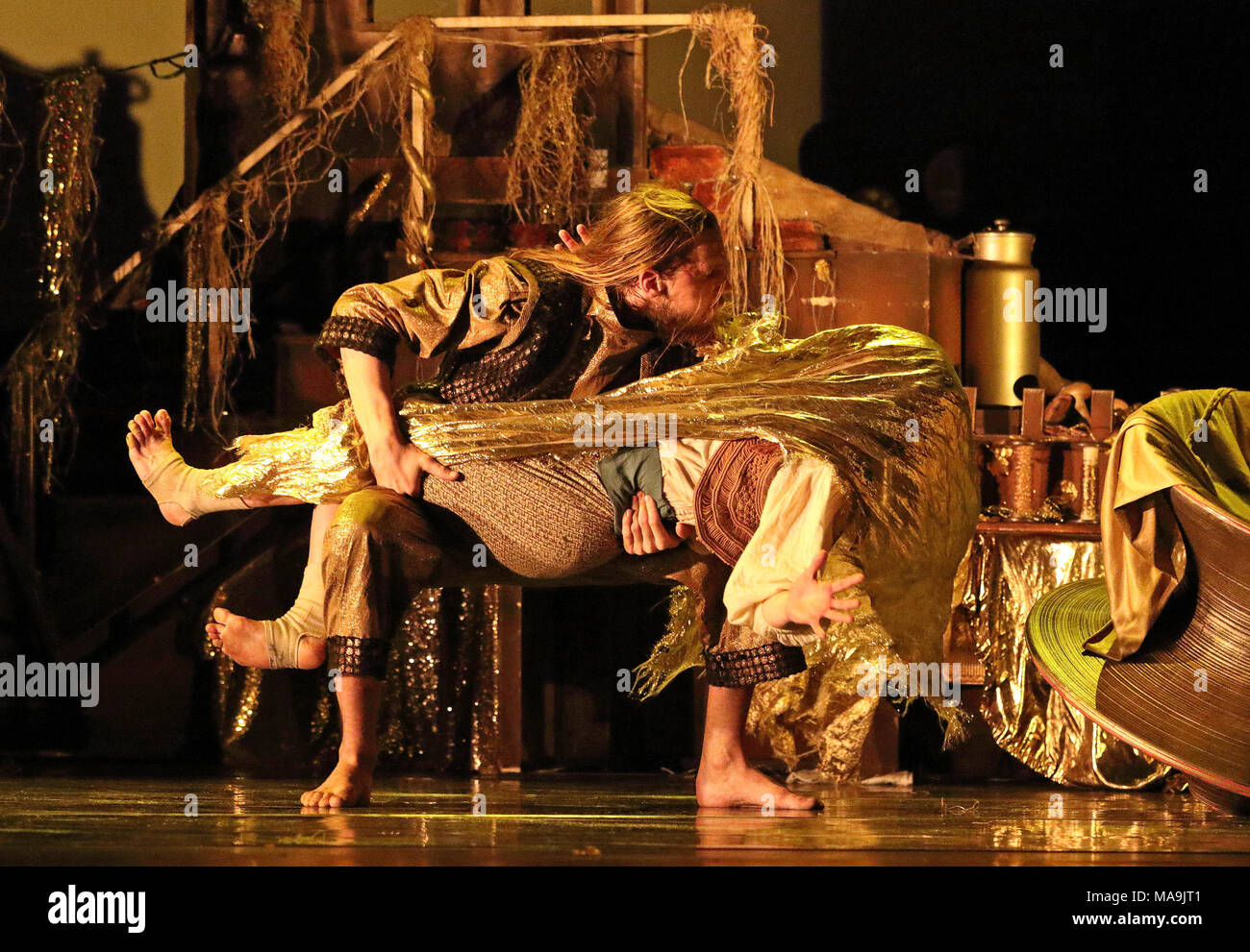 Natalie trewinnard hires stock photography and images Alamy