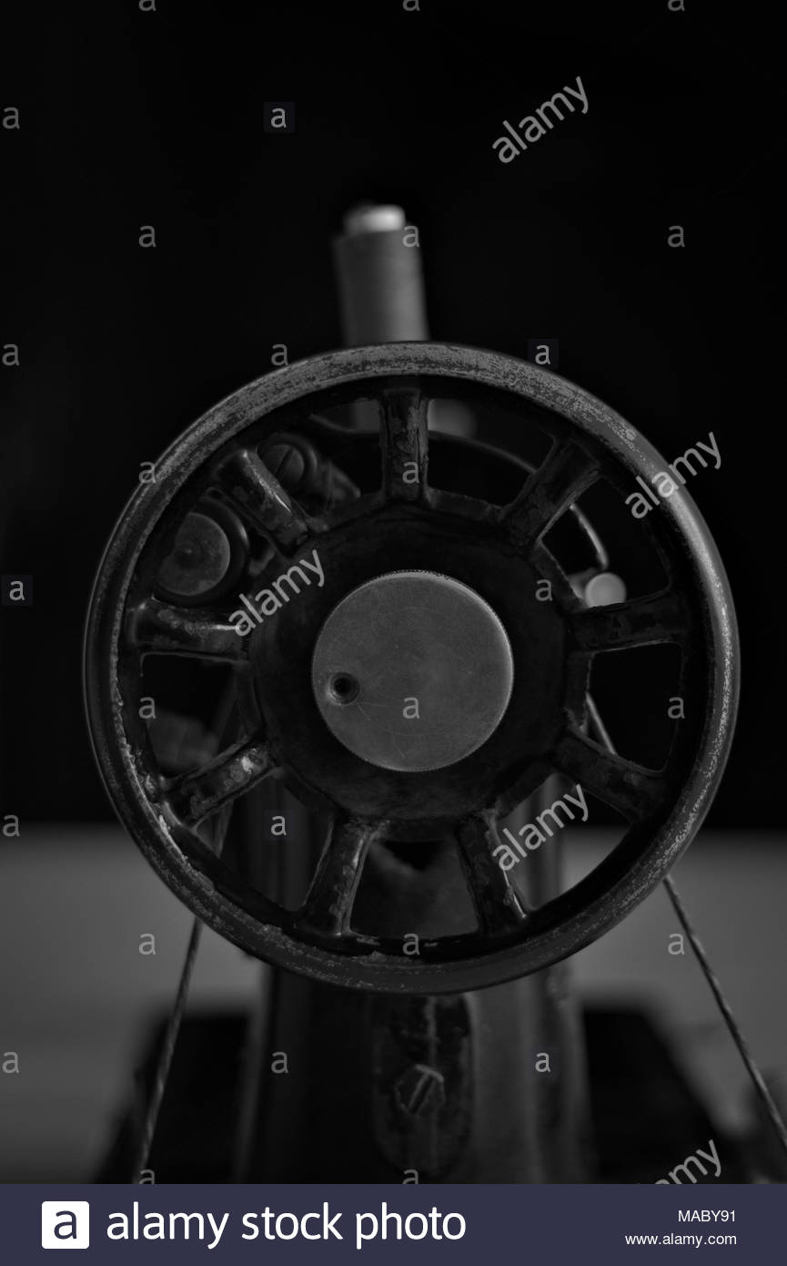 Old Fashioned Sewing Machine Stock Photos & Old Fashioned Sewing