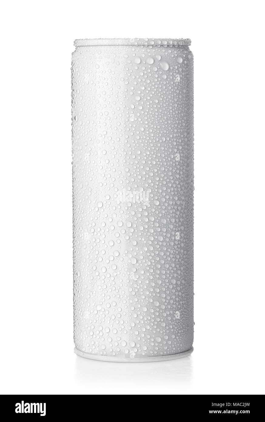 Download Blank Big Cold Aluminium Beer Can Mockup With Drops 500 Ml Stock Photo Alamy