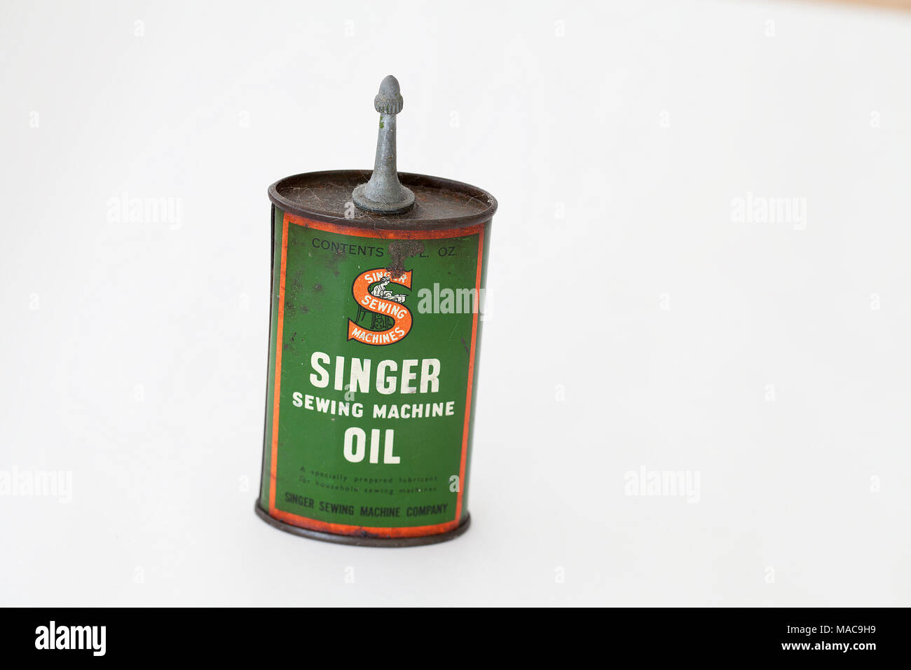 Singer sewing machine oil hi-res stock photography and