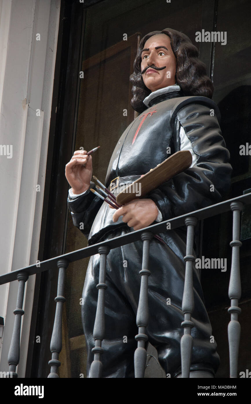 Portrait mannequin of the painter Diego Velasquez on the balcony of a Tourist shop in the Pasea del Prado, Madrid, Spain Stock Photo