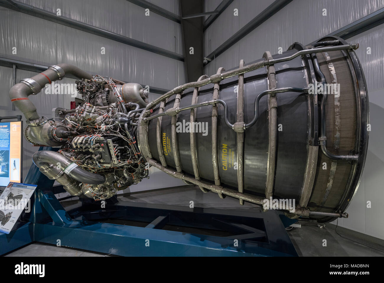Main engine of space shuttle Endeavour displayed at the Samuel Oschin  Pavilion, California Science Center, Los Angeles Stock Photo - Alamy, image size:1300x957