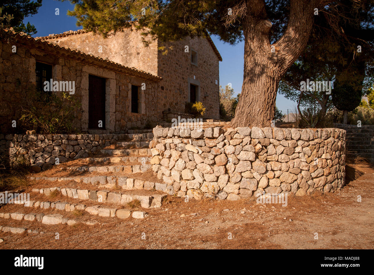 Rustic building in the Tramuntana mountains, Mallorca on a sunny day Stock Photo