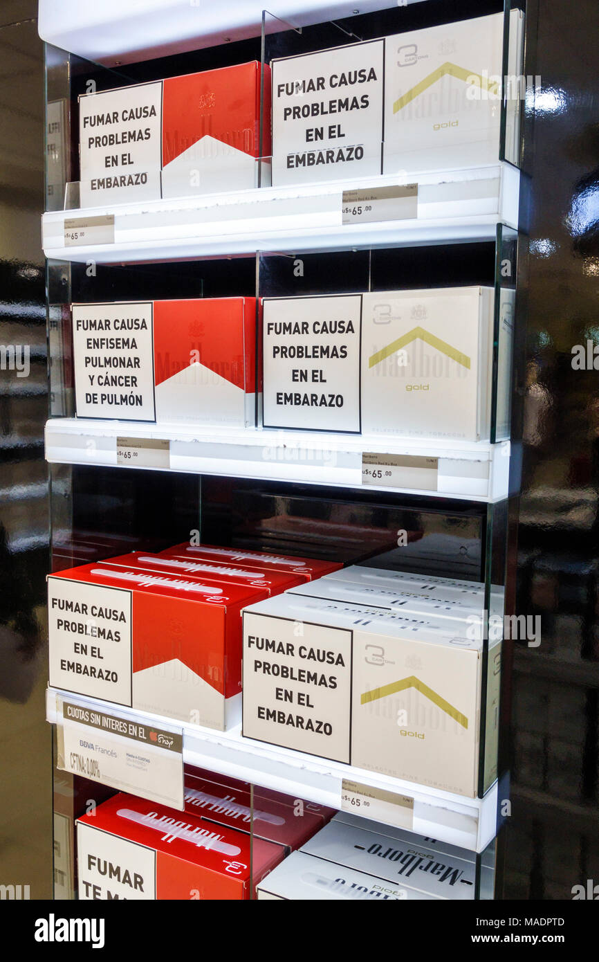 Cigarette cartons hi-res stock photography and images