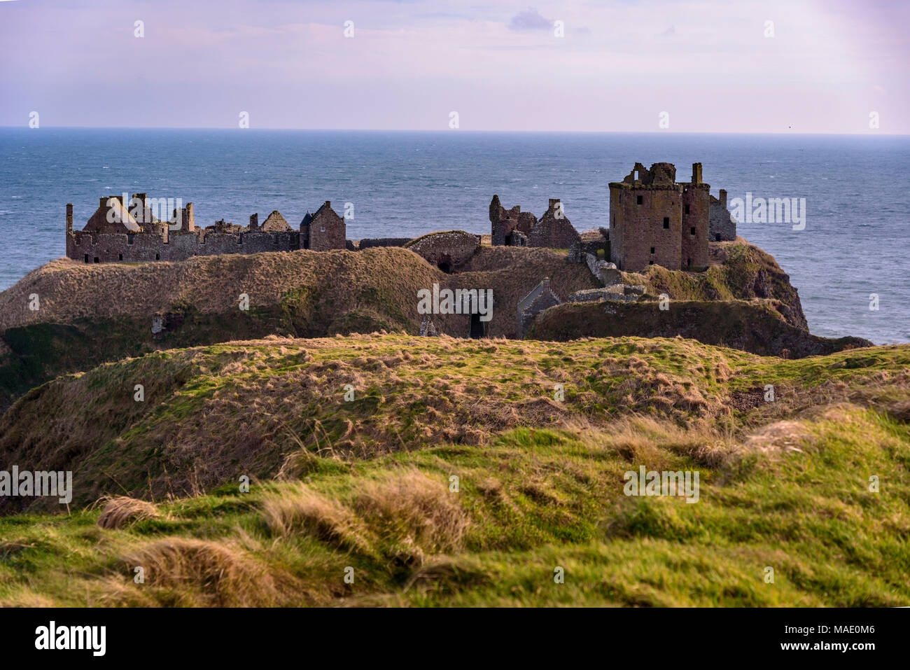 Dunnottar castle Stonehaven Stock Photo - Alamy