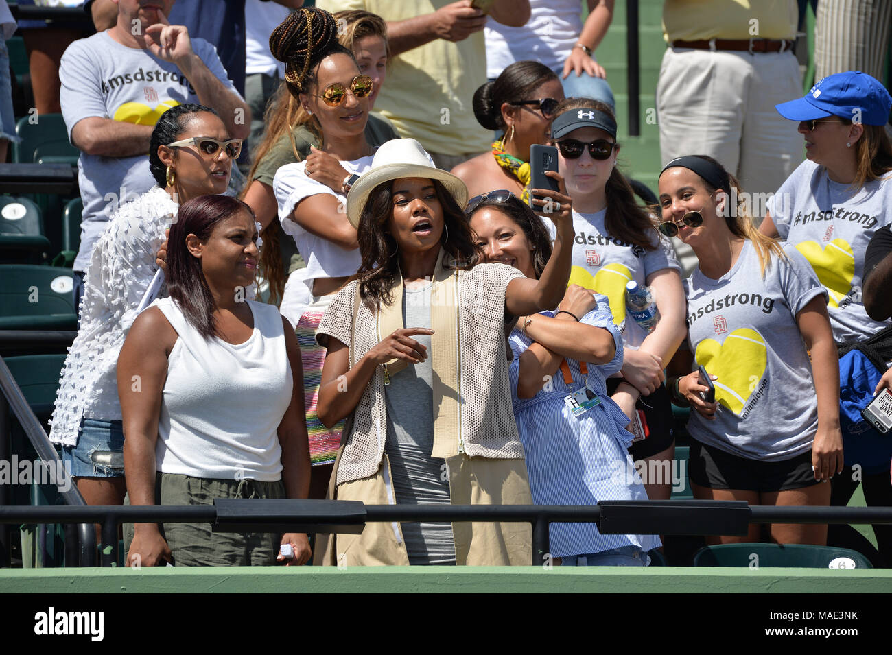 Gabrielle Union Friends Hi Res Stock Photography And Images Alamy