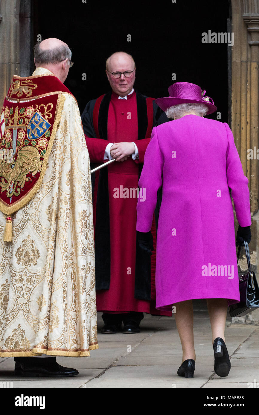 Windsor, UK. 1st April, 2018. The Queen arrives at St George's Chapel in Windsor Castle for the Easter Sunday service. Credit: Mark Kerrison/Alamy Live News Stock Photo