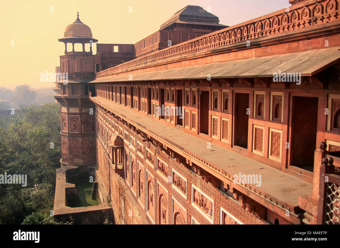 Exterior of Jahangiri Mahal in Agra Fort, Uttar Pradesh, India. The fort was built primarily as a military structure, but was later upgraded to a pala Stock Photo