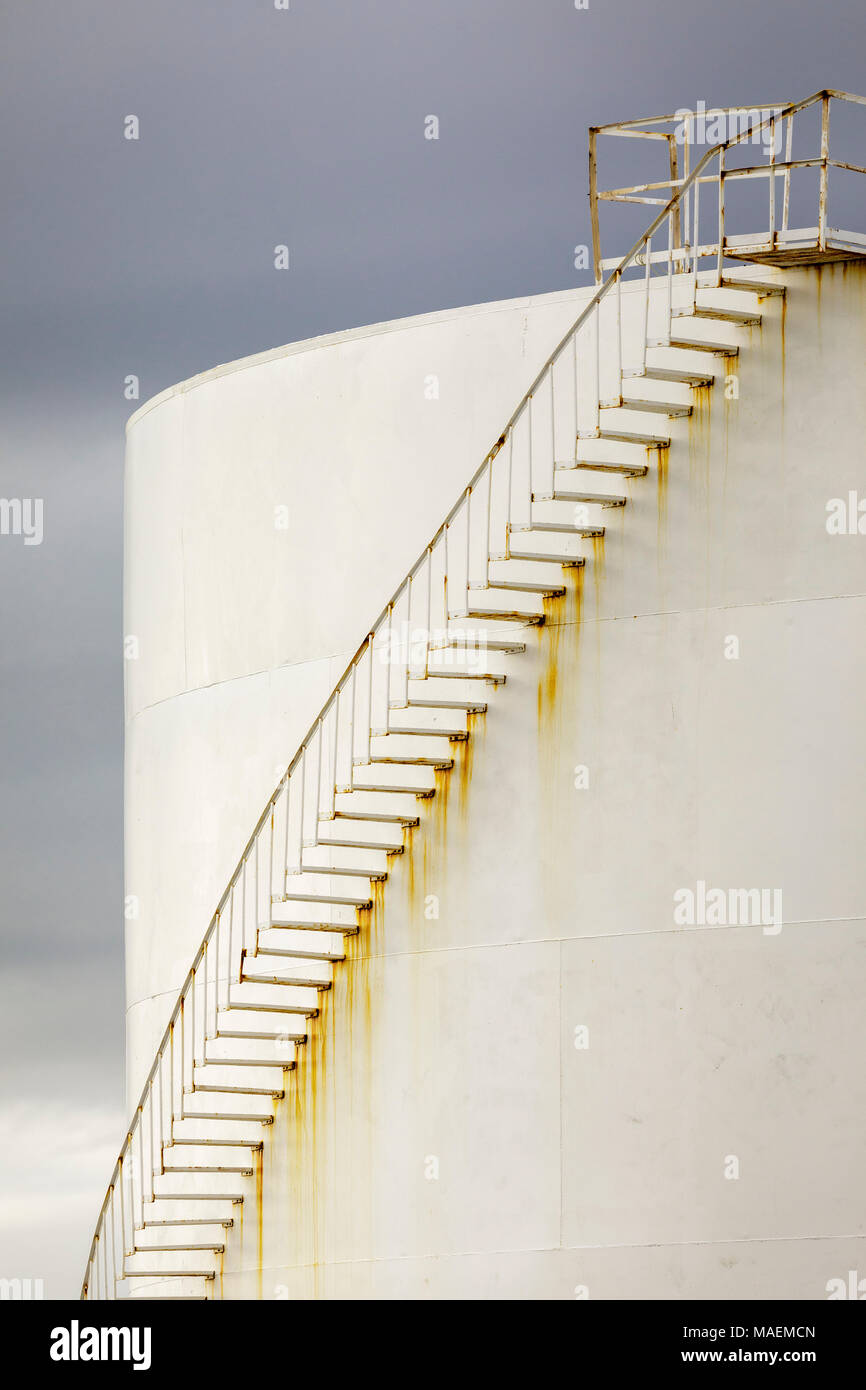 Oil storage tanks with stairs hi-res stock photography and images - Alamy
