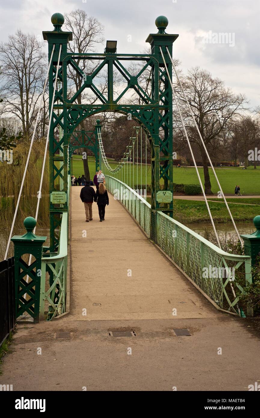 Port Hill Footbridge at Shrewsbury, Shropshire, England showing historic features and metal suspension bridge dating from 1922 Stock Photo