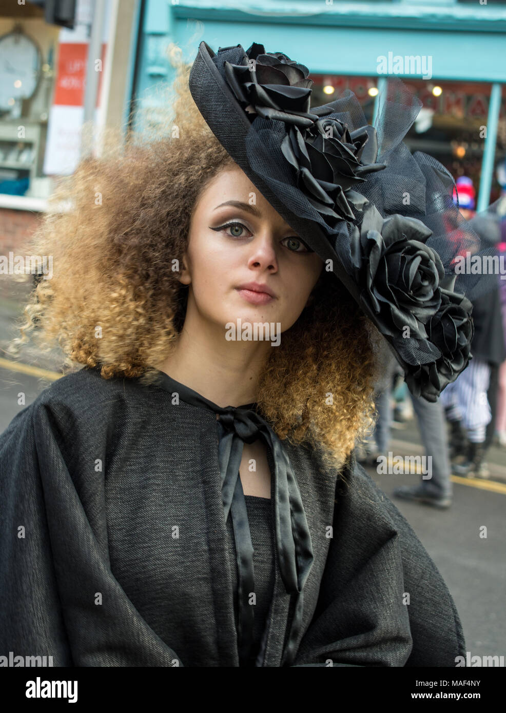 Participant in the Whitby Goth/Steampunk festival dressed in steampunk/goth costume at the Whitby Goth festival, Yorkshire, UK on October 28th 2017. Stock Photo