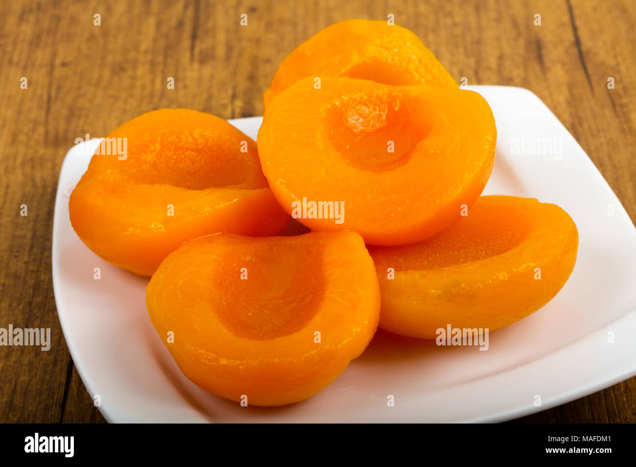 Sweet Canned peaches Stock Photo Alamy