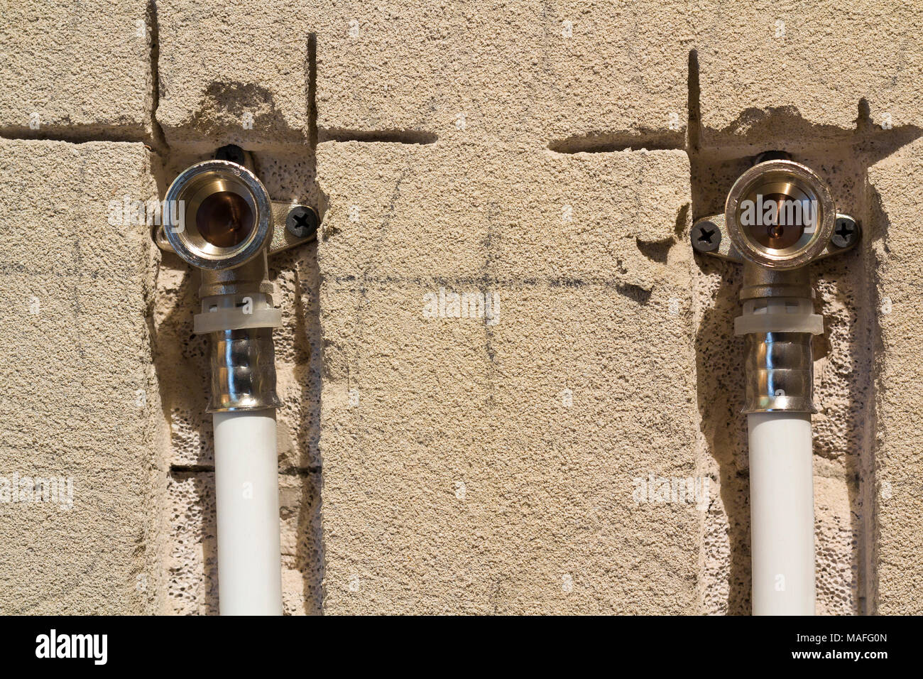 Water pipes made of polypropylene in the wall, plumbing in the house