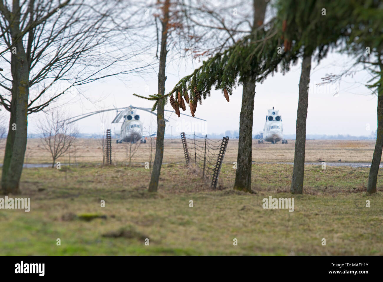 Military helicopter helicopters attack ukraine hi-res stock photography ...