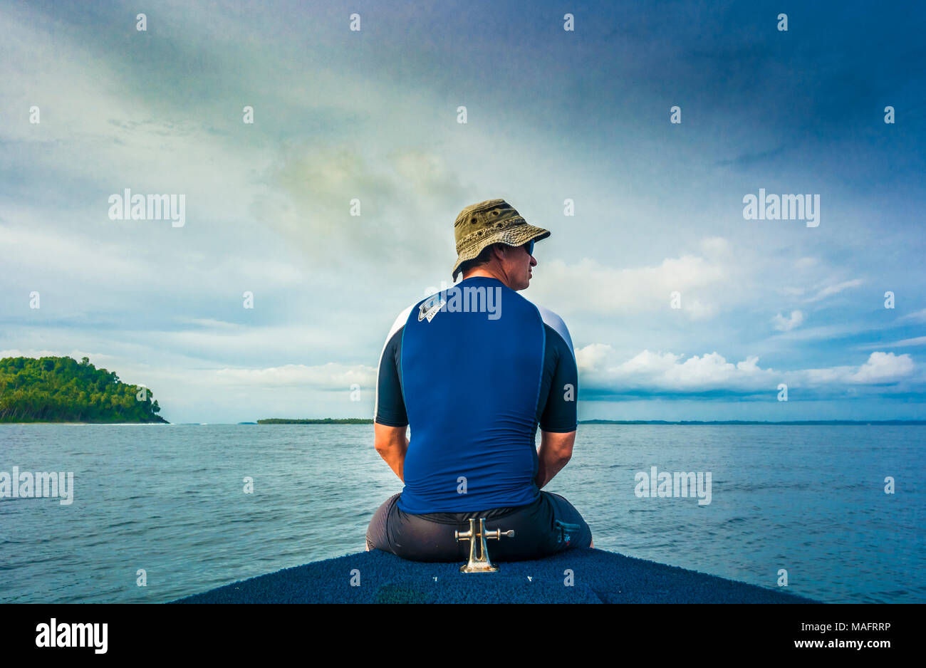 Man on bow sailing boat hi-res stock photography and images - Alamy