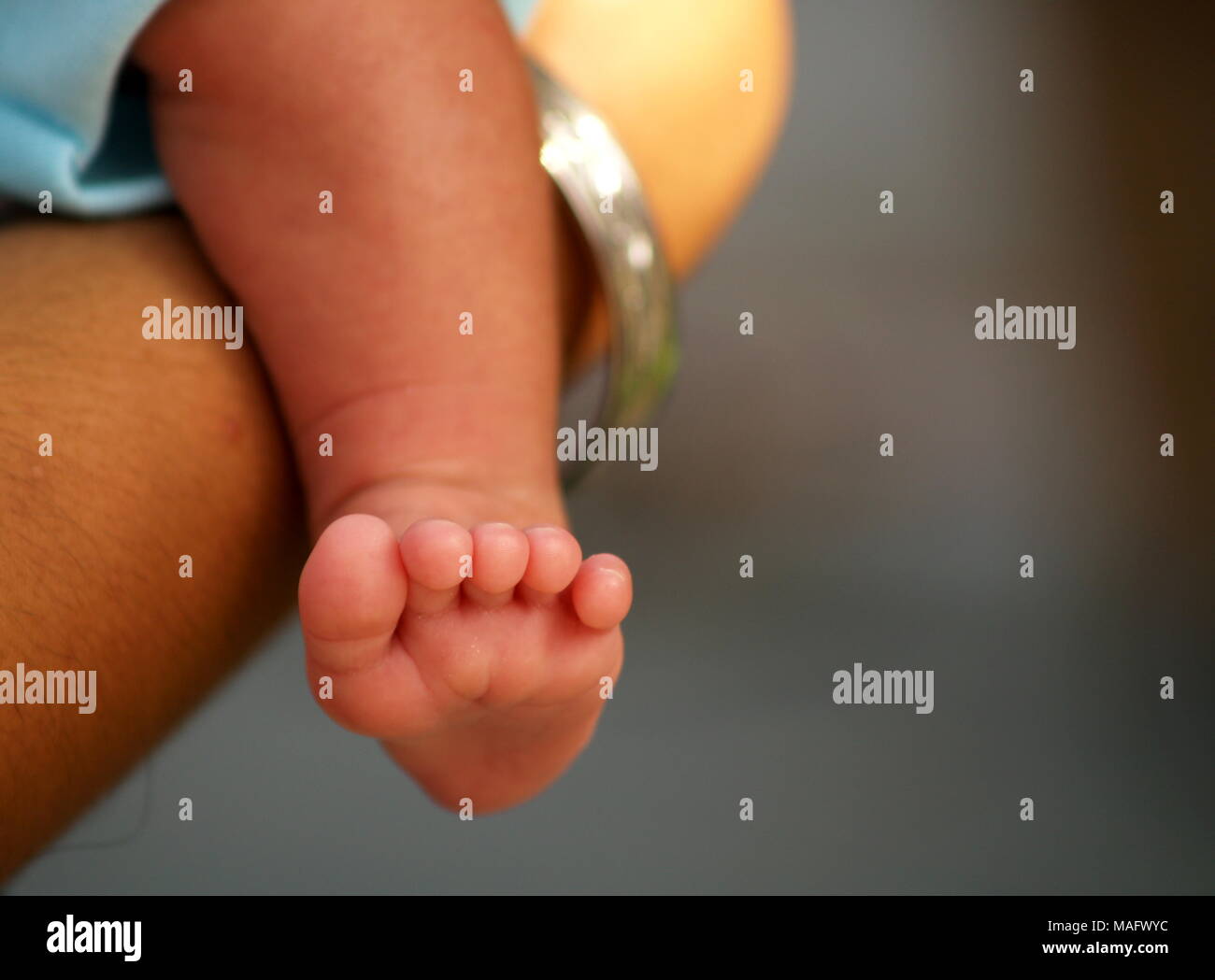 Newborn Baby Feet Stock Photo - Alamy