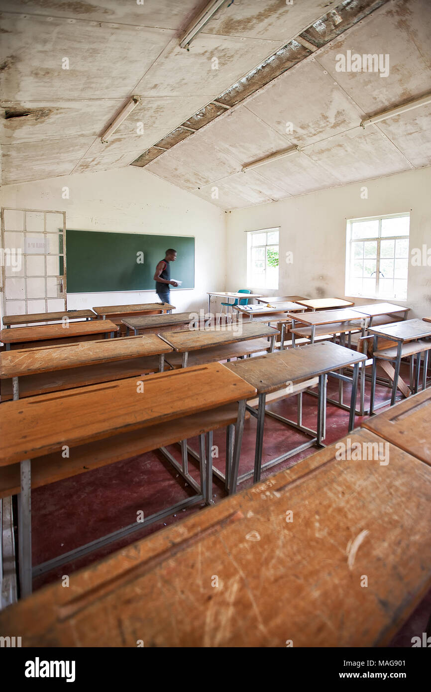 Rural school angola africa hi-res stock photography and images - Alamy
