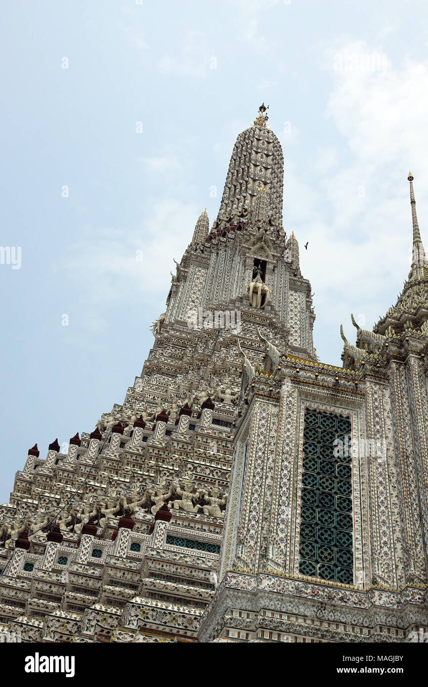 27 February 2018, Thailand, Bangkok The central prang (temple tower