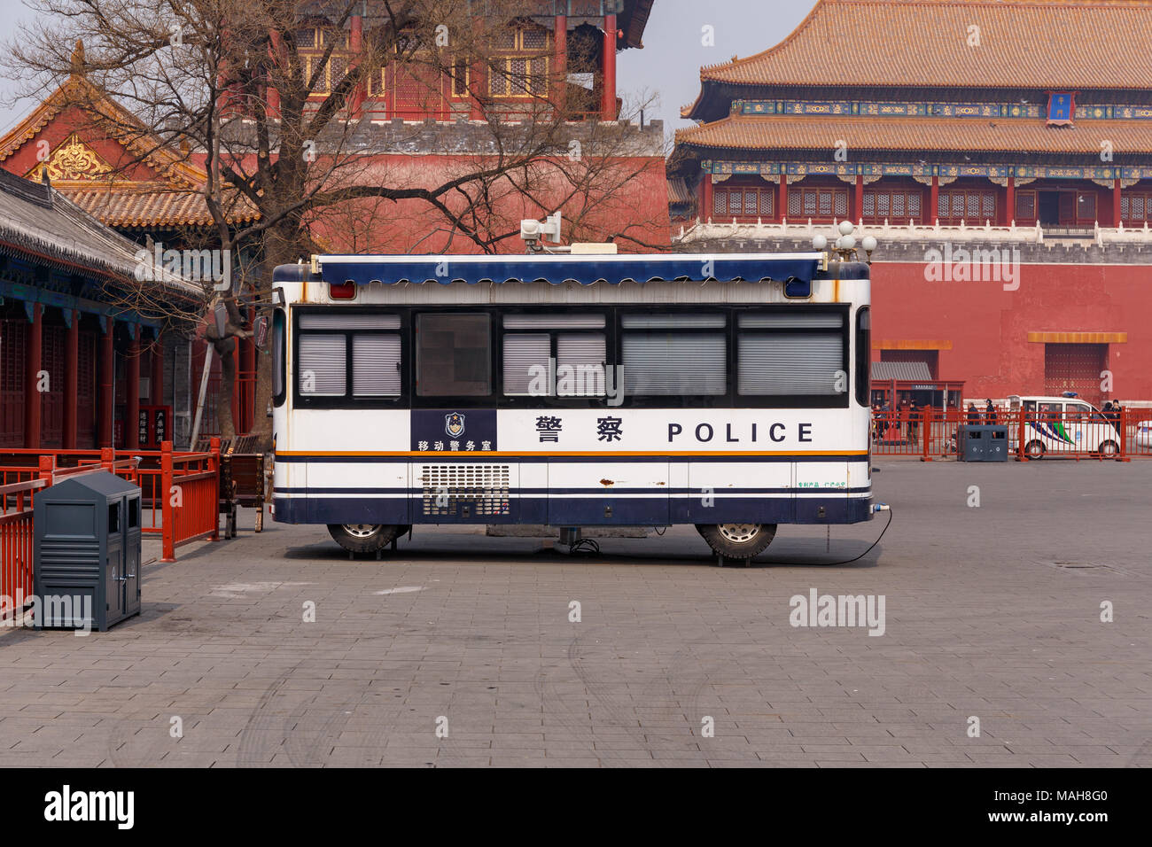 Mobile police station hi-res stock photography and images - Alamy