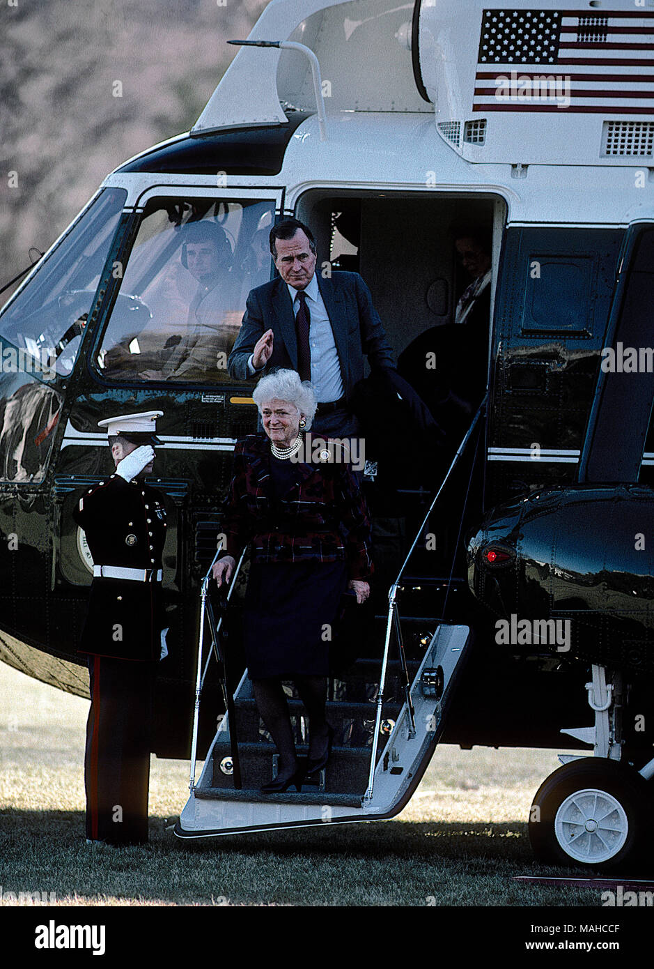 Washington, DC., USA, February 3, 1991 President  George H.W. Bush and wife Barbara Bush arrive back at the White House on Marine One. Credit: Mark Reinstein/MediaPunch Stock Photo