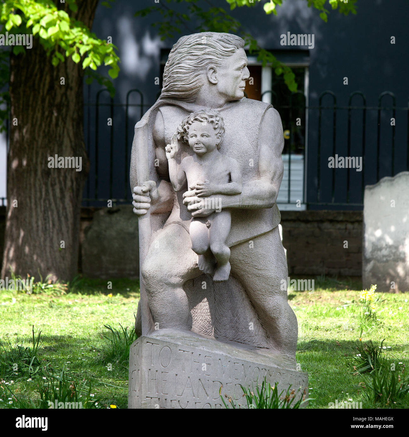 Master of Mayflower by Jamie Sargeant ( 1954 - )  The memorial to Captain Christopher Jones,Master of the Mayflower ship, which sailed to America in 1 Stock Photo