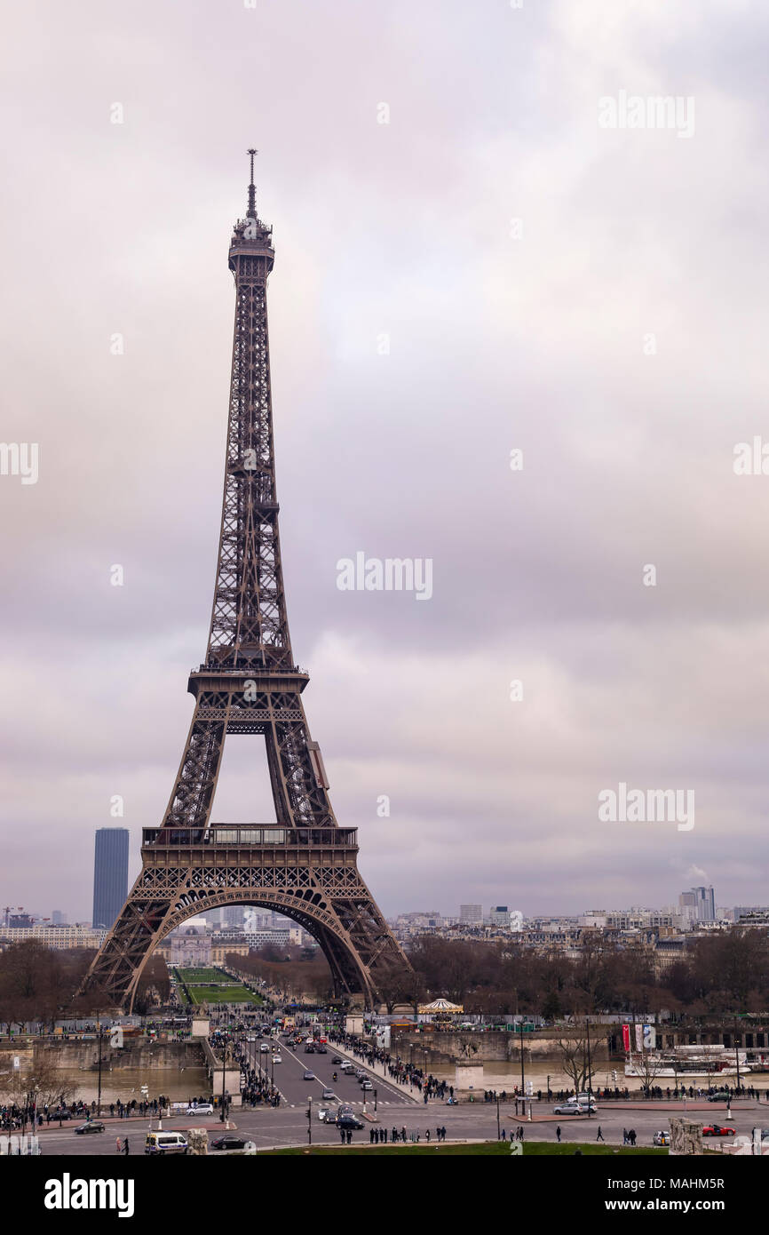View of the Eiffel Tower in the romantic city of Paris Stock Photo Alamy