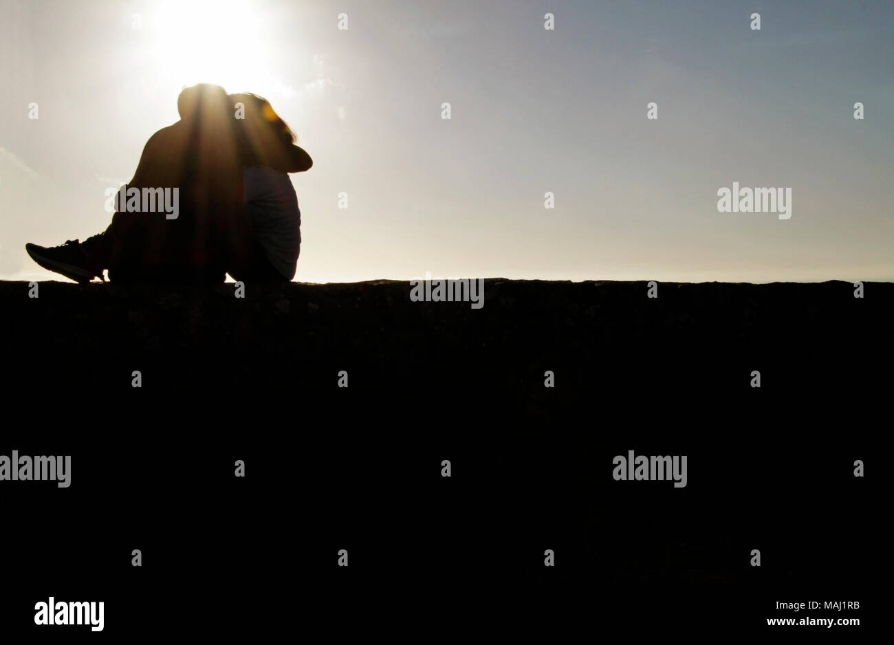 Couple in love silhouette hi-res stock photography and images - Alamy