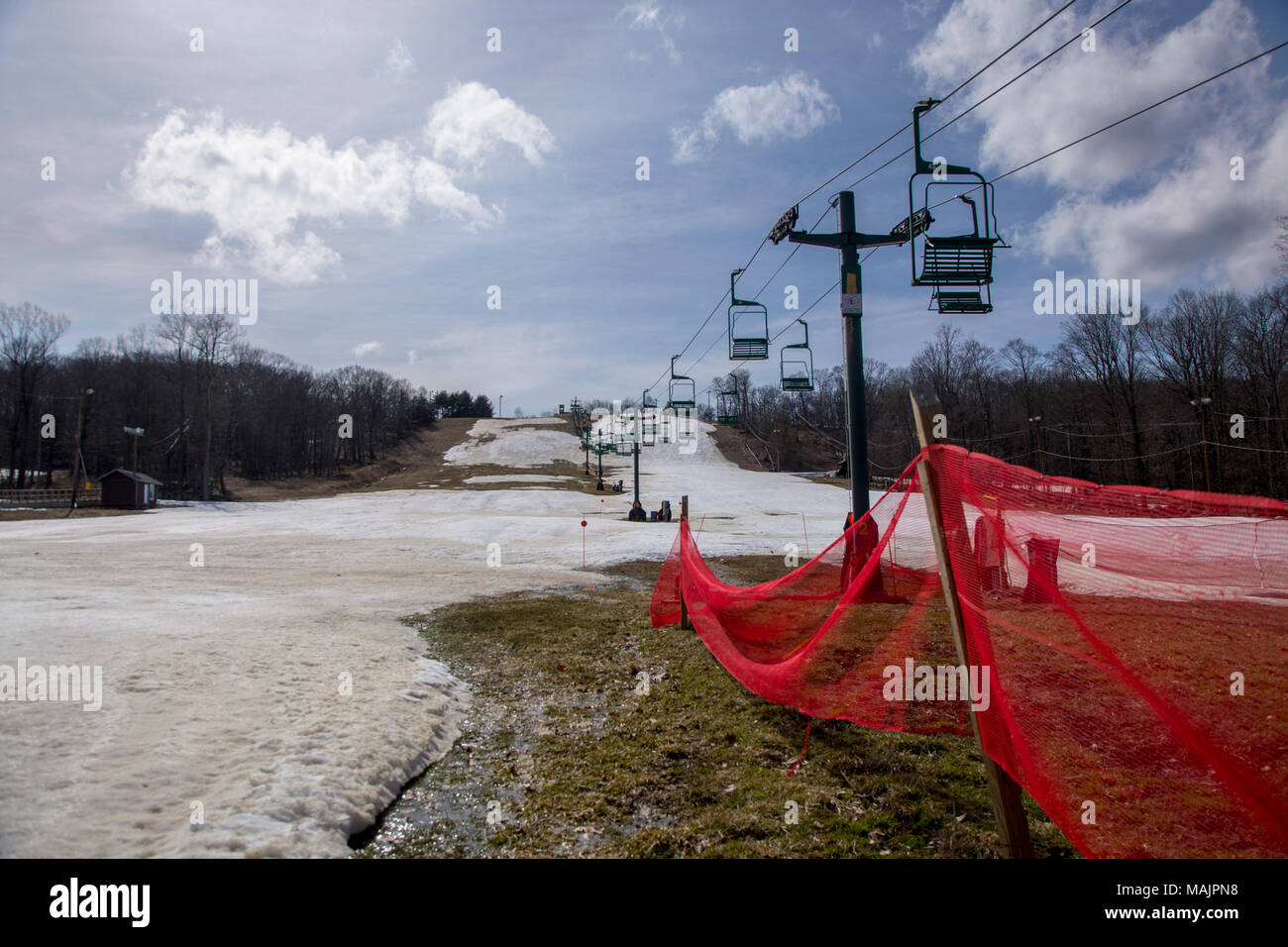 Chair lift at ski resort hi-res stock photography and images - Alamy