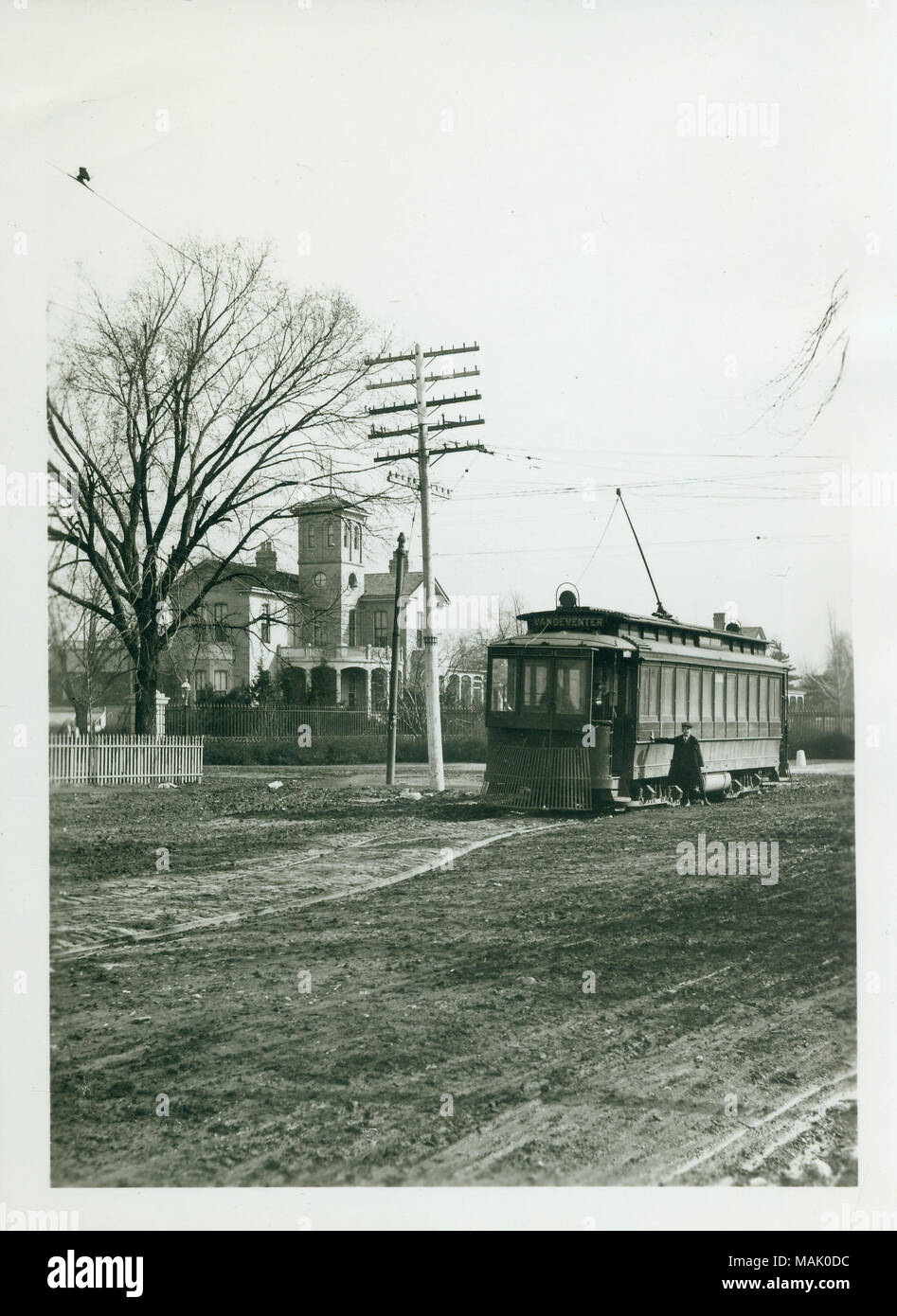 Title: Henry Shaw house at Tower Grove and Magnolia Avenues with street car.  . circa 1906. Stock Photo