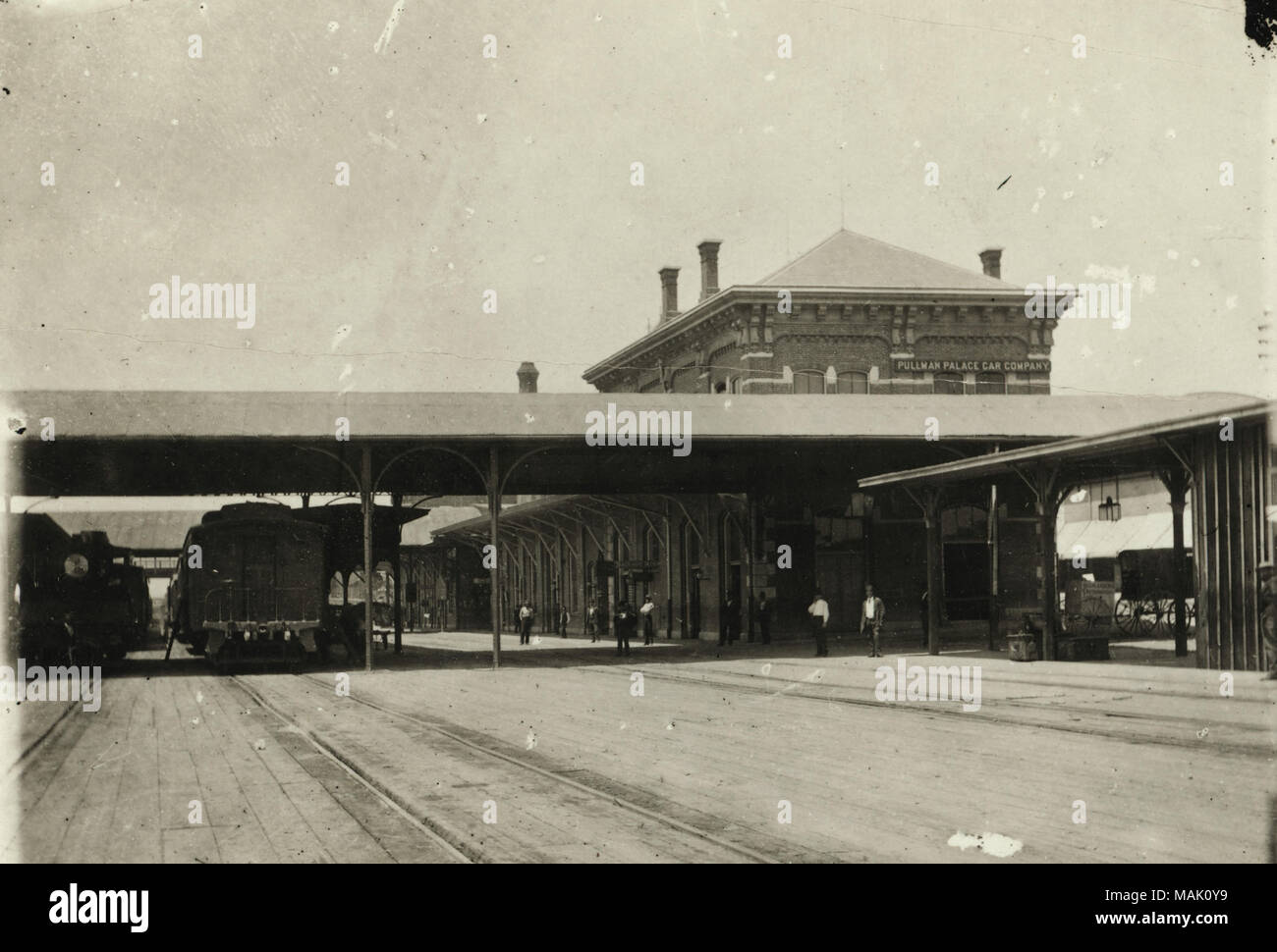 Trains in 1870s hi-res stock photography and images - Alamy