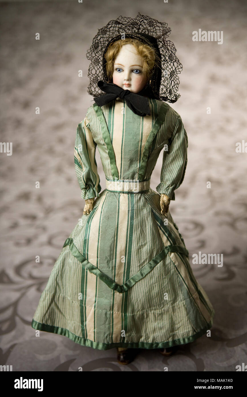 Bisque doll (Porcelain doll Stock Photo - Alamy