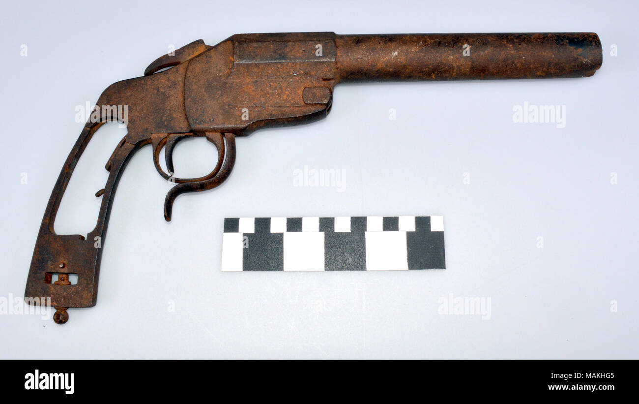 World War I Hebel Model 1894 German flare pistol with missing handle grips and badly rusted. Designed in 1894, it was produced in quantities by over 30 different manufacturers. Title: World War I Hebel Model 1894 German Flare Pistol  . after 1894. Stock Photo