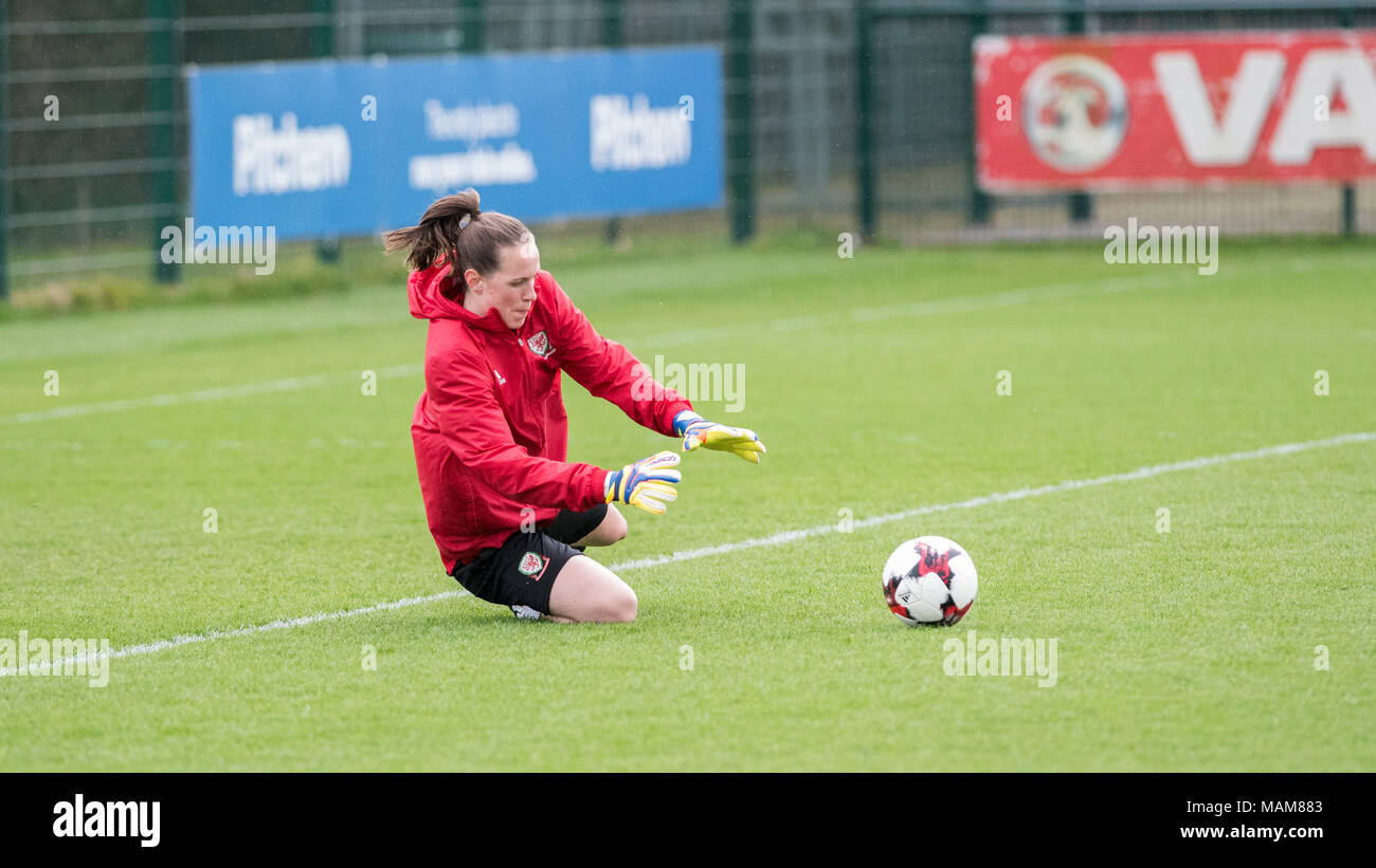 Newport, Wales, UK. 3rd Apr, 2018. Wales Womens National Football Team Training,Dragon Park, Newport, Wales, 3rd April 2018: Wales' womens national team train ahead of their crunch World Cup Qualifier with England on Friday 6th April. Credit: Andrew Dowling/Influential Photography/Alamy Live News Stock Photo