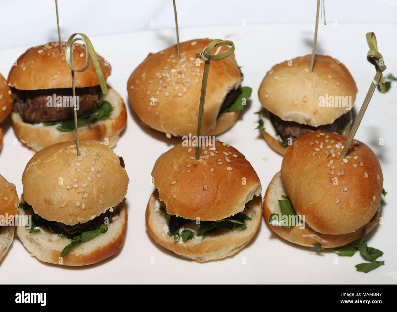 Sliders with mini buns on a platter Stock Photo - Alamy