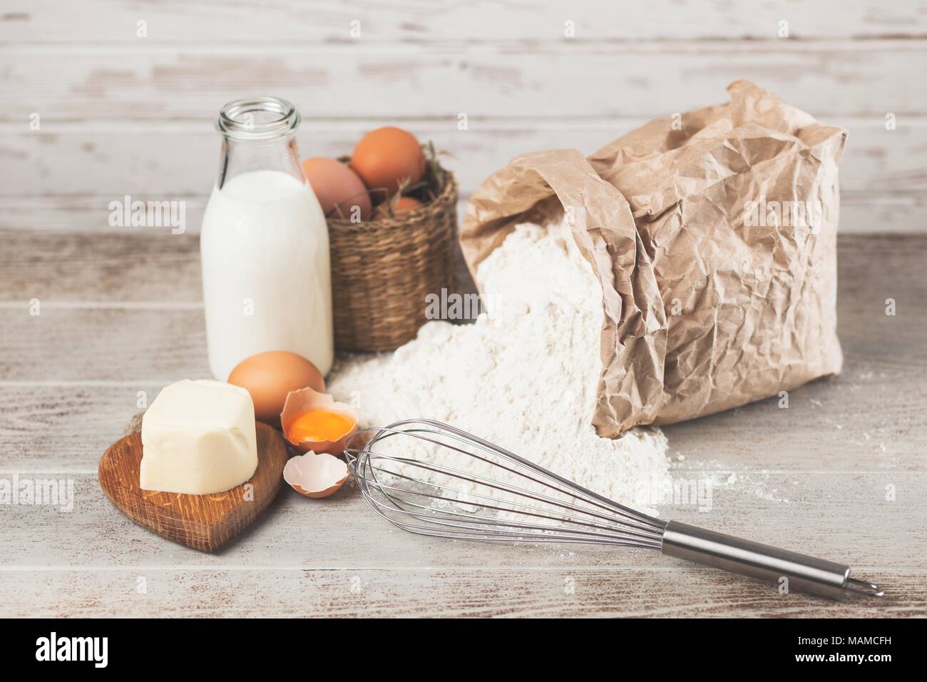 Basic baking ingredients Stock Photo Alamy