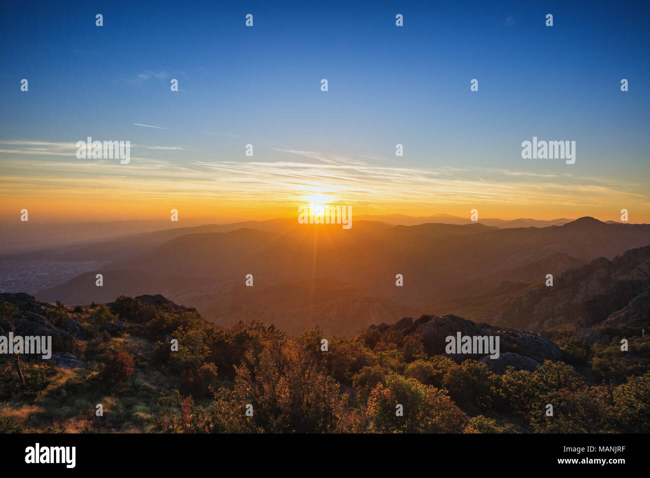 Tourism mountain landscape hi-res stock photography and images - Alamy