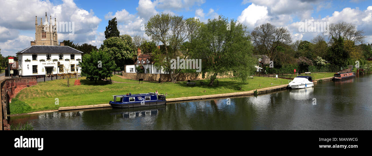 Summer view of the bridge over the river Great Ouse, Great Barford village, Bedfordshire, England, UK Stock Photo