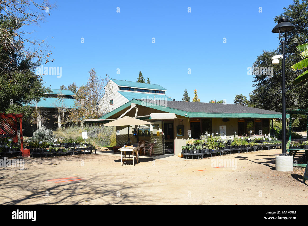 FULLERTON, CALIFORNIA FEBRUARY 7, 2017 Fullerton Arboretum Potting