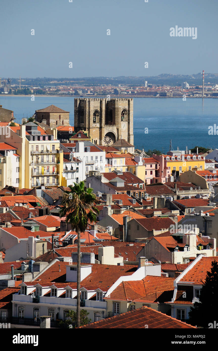 Historical center with the Sé Catedral (Motherchurch) and Tagus river in the background, Lisbon, Portugal Stock Photo