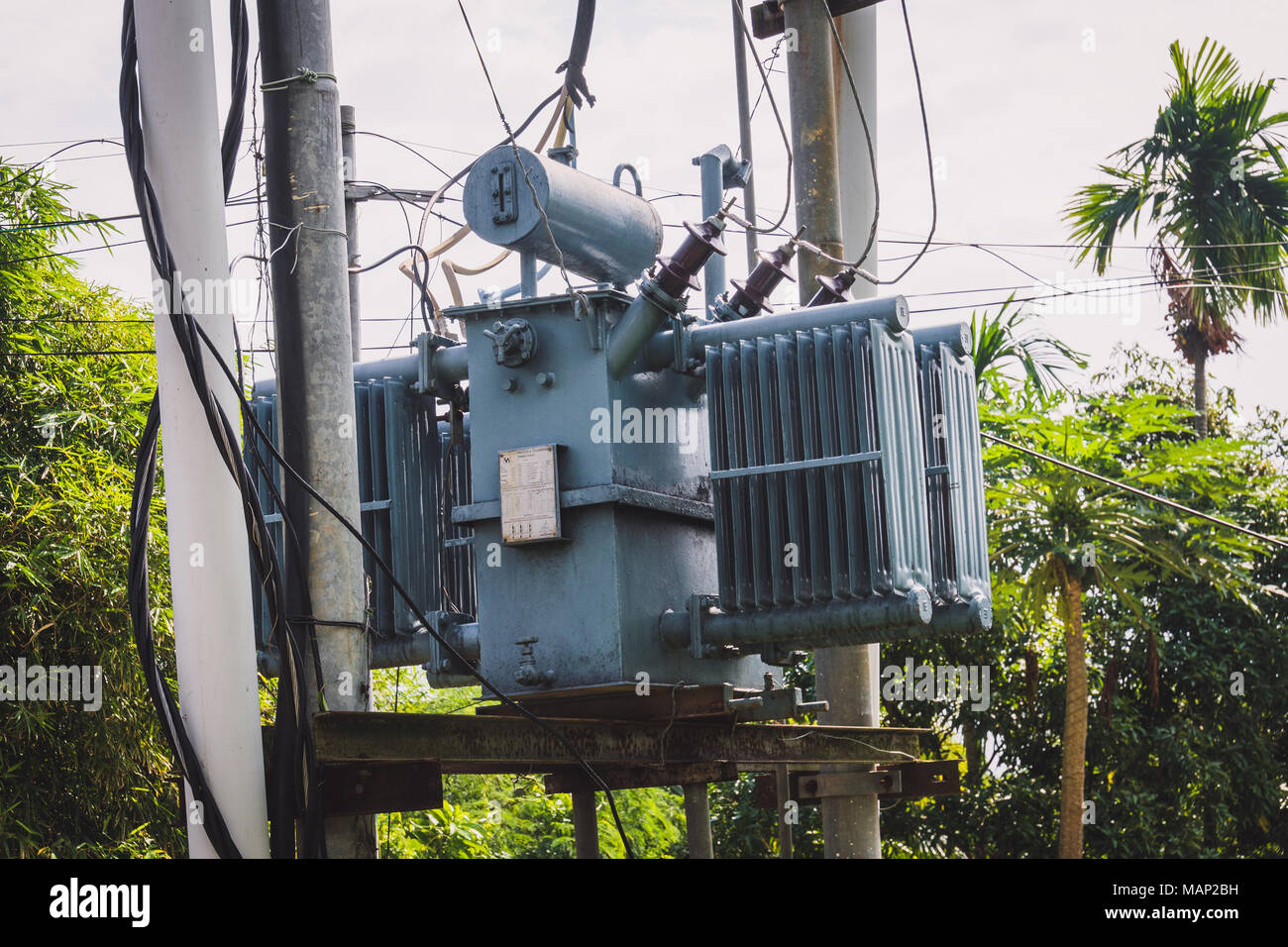 Three phase power hires stock photography and images Alamy