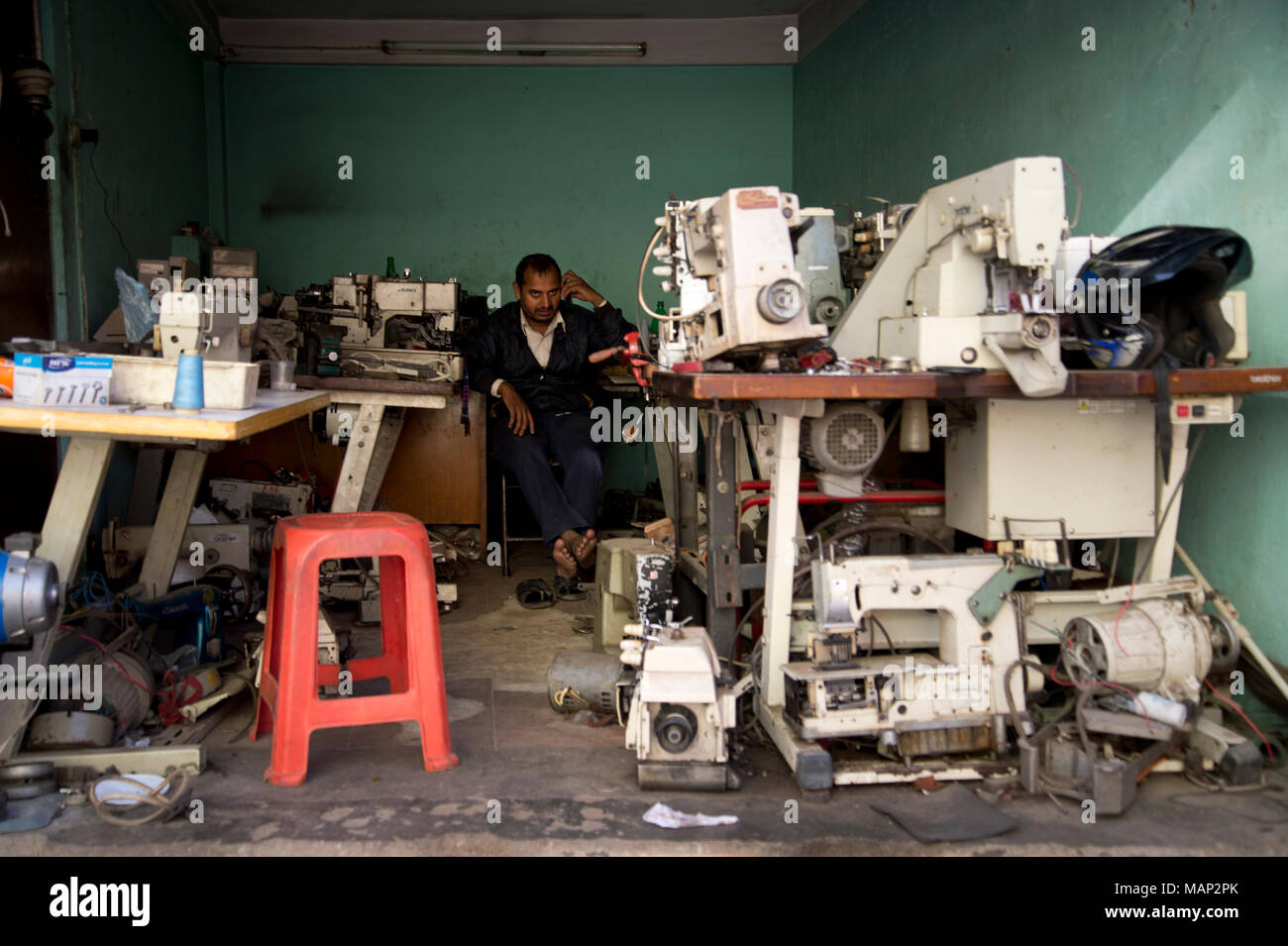 Nepal 2014. Kathmandu . Sewing machine repair workshop. Stock Photo