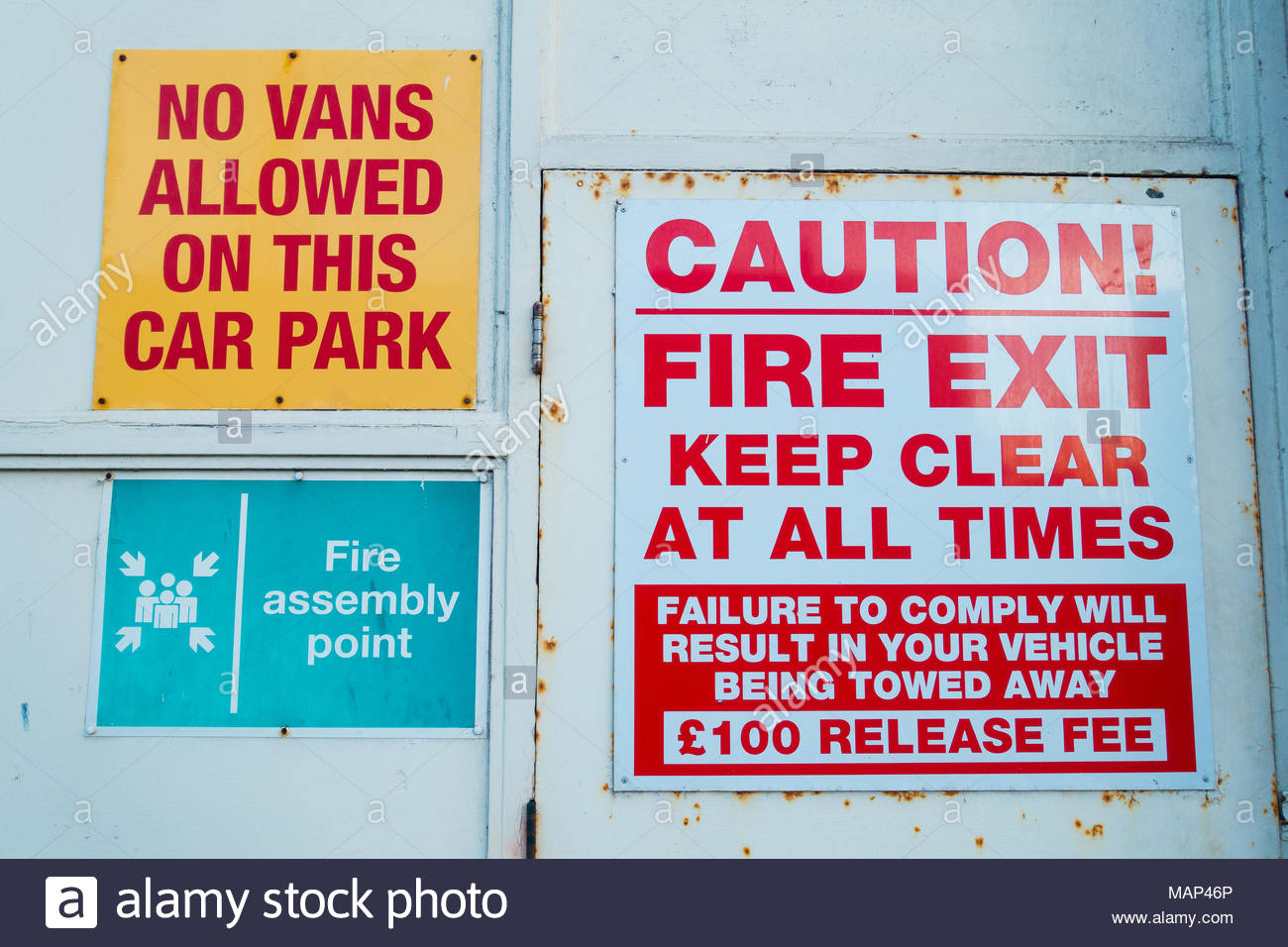 Prohibitory Signs Stock Photos & Prohibitory Signs Stock Images Alamy