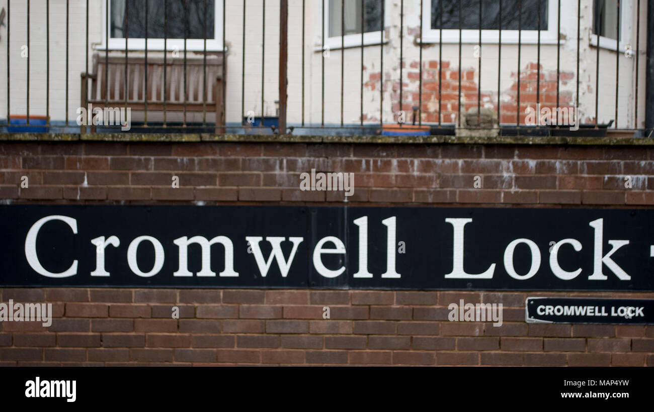 Cromwell lock hi-res stock photography and images - Alamy