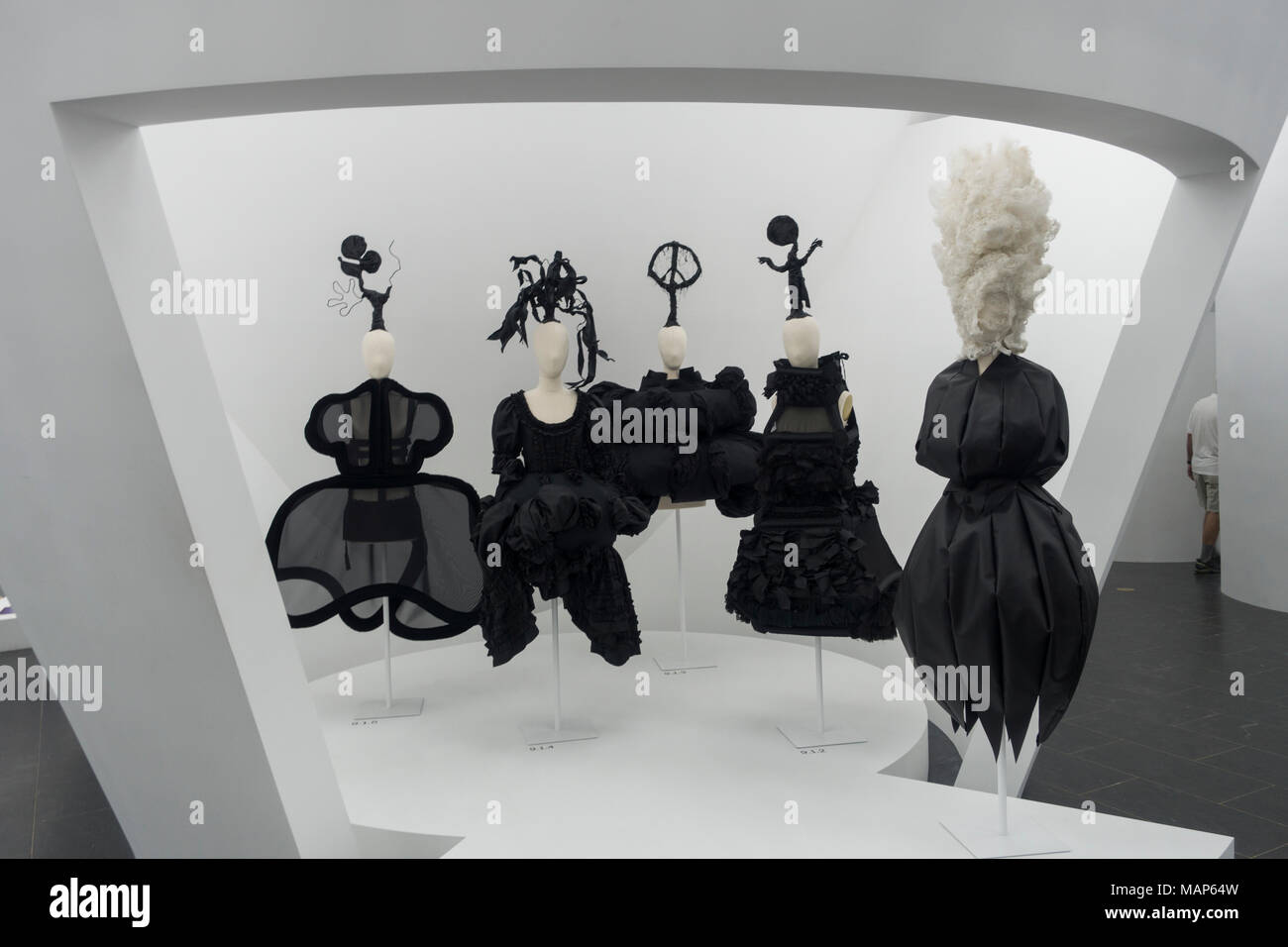 rei kawakubo exhibition