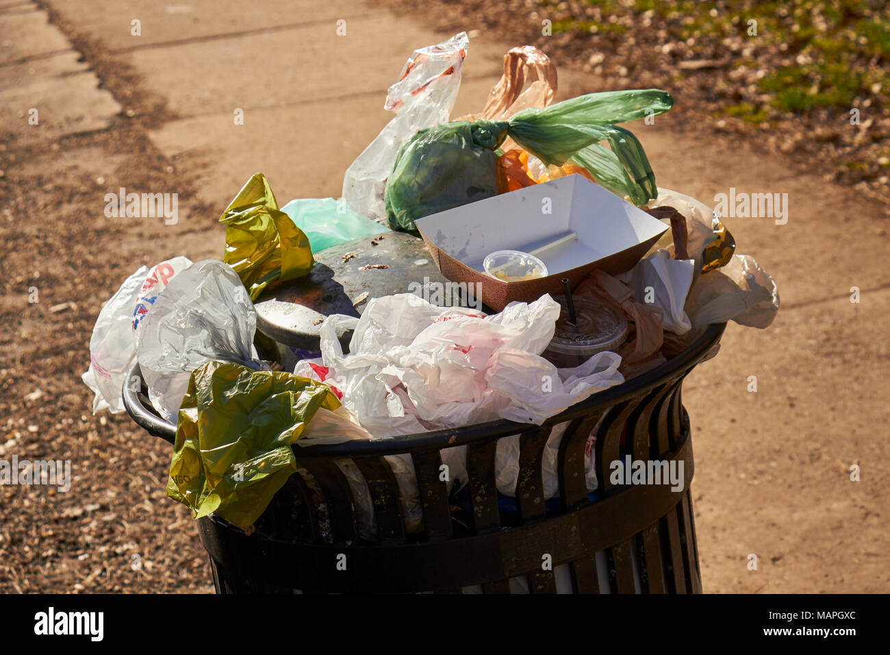 overflowing trash can, Lancaster, Pennsylvania, USA Stock Photo Alamy