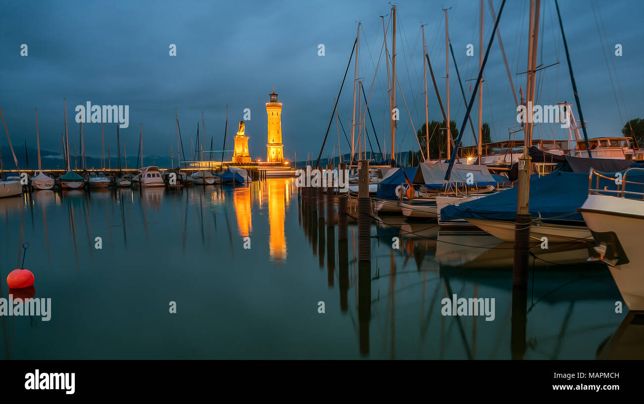 The famous harbour entrance of Lindau Stock Photo: 178749217 - Alamy