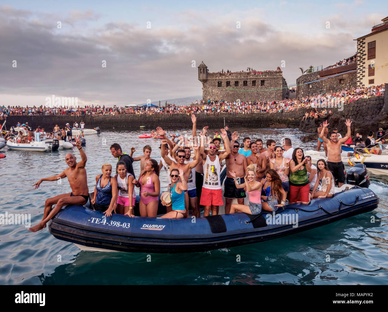 La virgen del carmen hi-res stock photography and images - Alamy