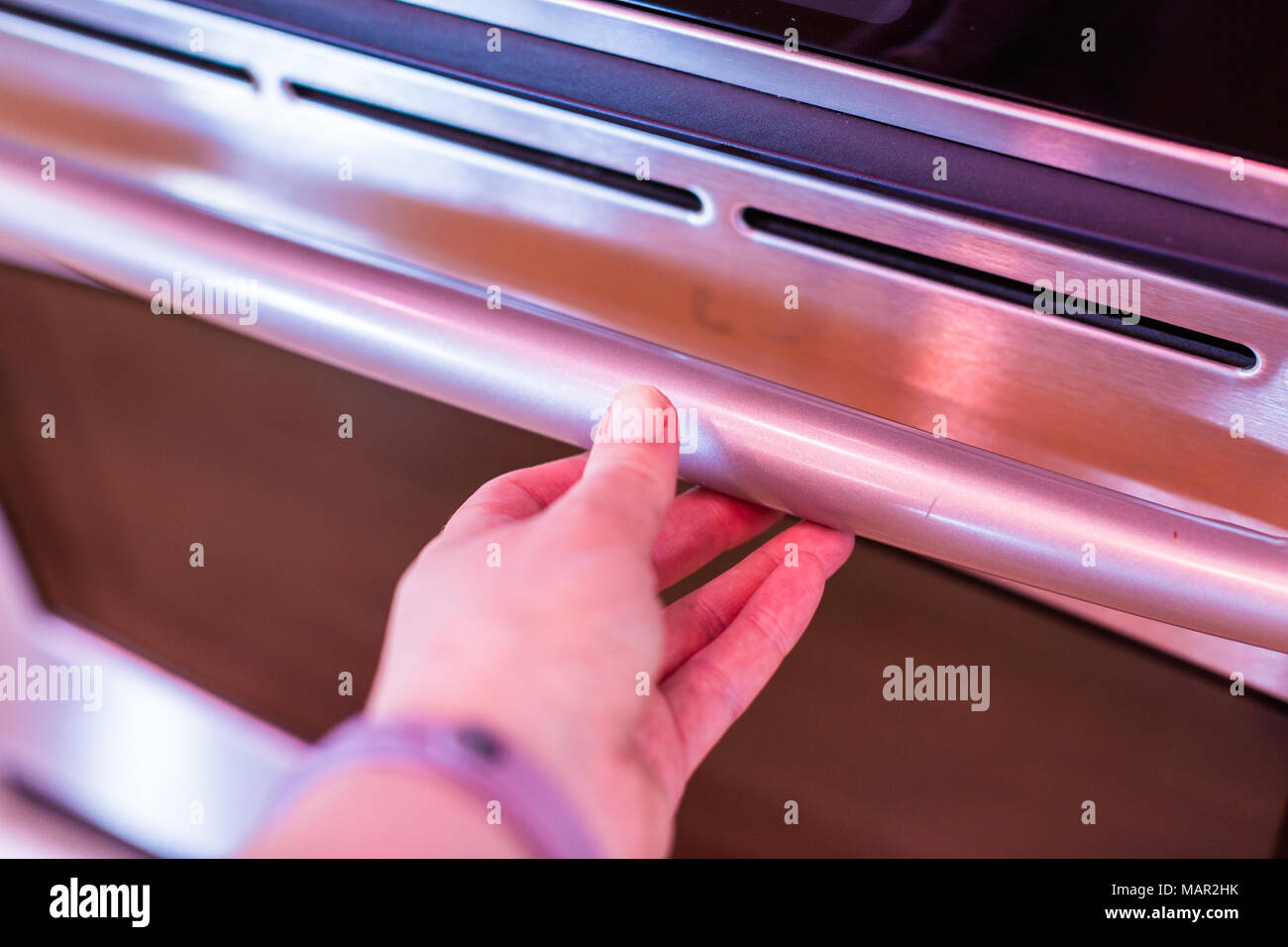 Cooking lamb roast in residential oven Stock Photo - Alamy