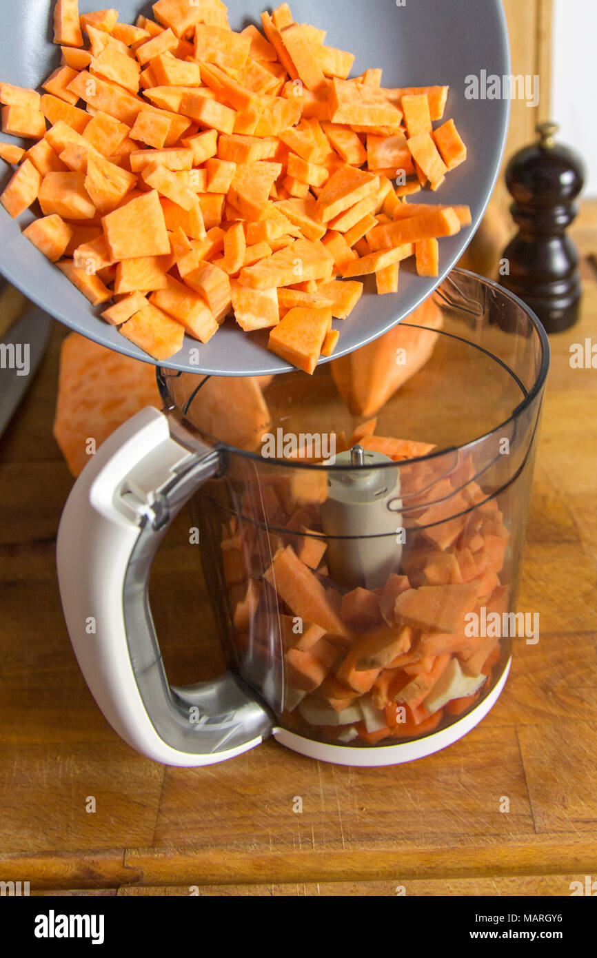 Baby mash selfmade Stock Photo Alamy