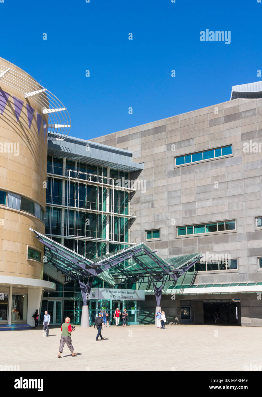 WELLINGTON NEW ZEALAND Museum of New Zealand Te Papa Tongarewa national museum and mixed art gallery wellington waterfront new zealand wellington nz Stock Photo